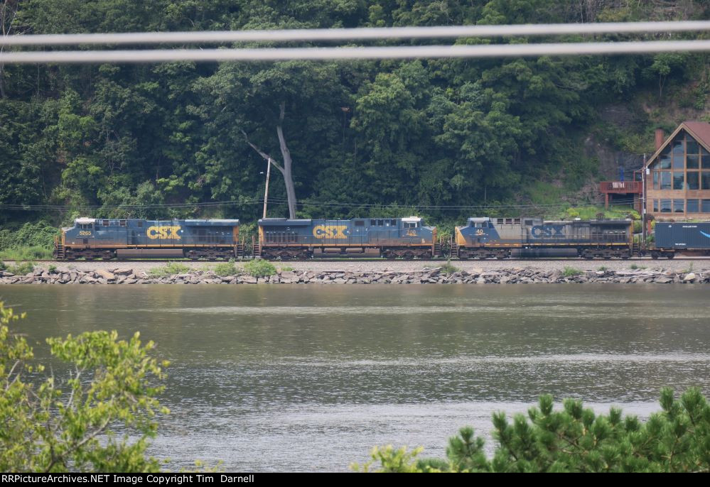 CSX 5265-700-40 on I158